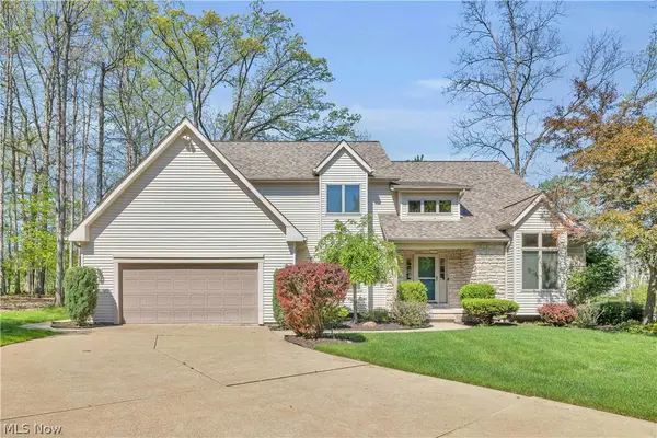 1011 Cedarwood Lane, Medina, OH 44256