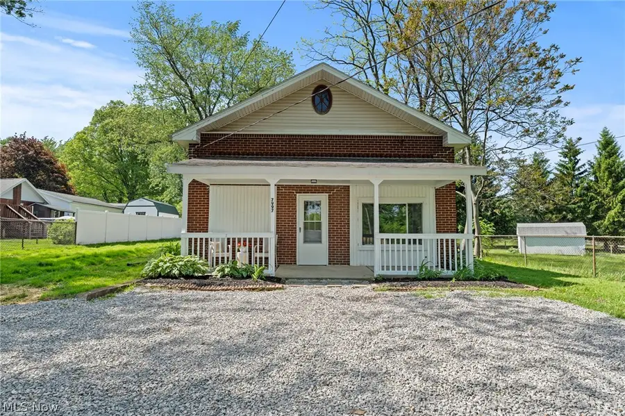 7997 Columbus Ne Road, Louisville, OH 44641 - #2
