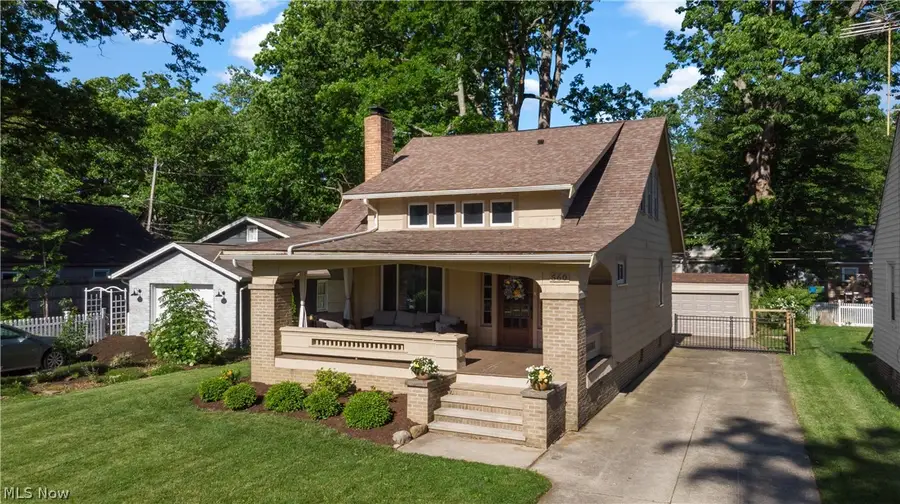 560 Elmwood Road, Bay Village, OH 44140 - #2