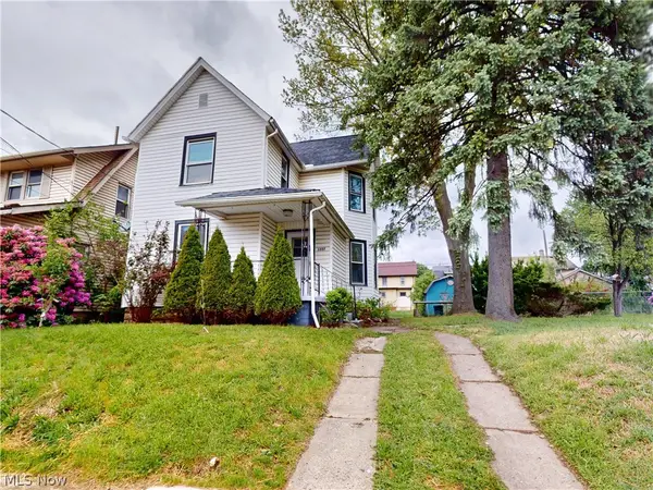 1337 24th Nw Street, Canton, OH 44709