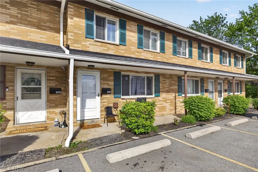 1529 Lee Terrace Drive, Wickliffe, OH 44092 - #2