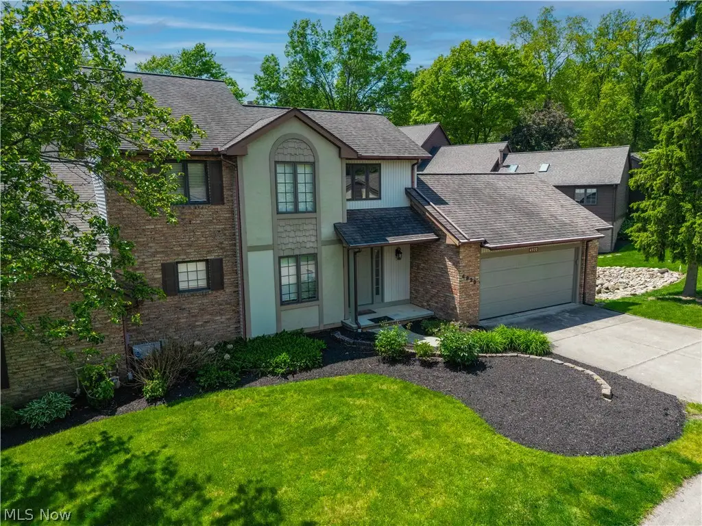 4920 Pond Nw Drive, North Canton, OH 44720 - #1