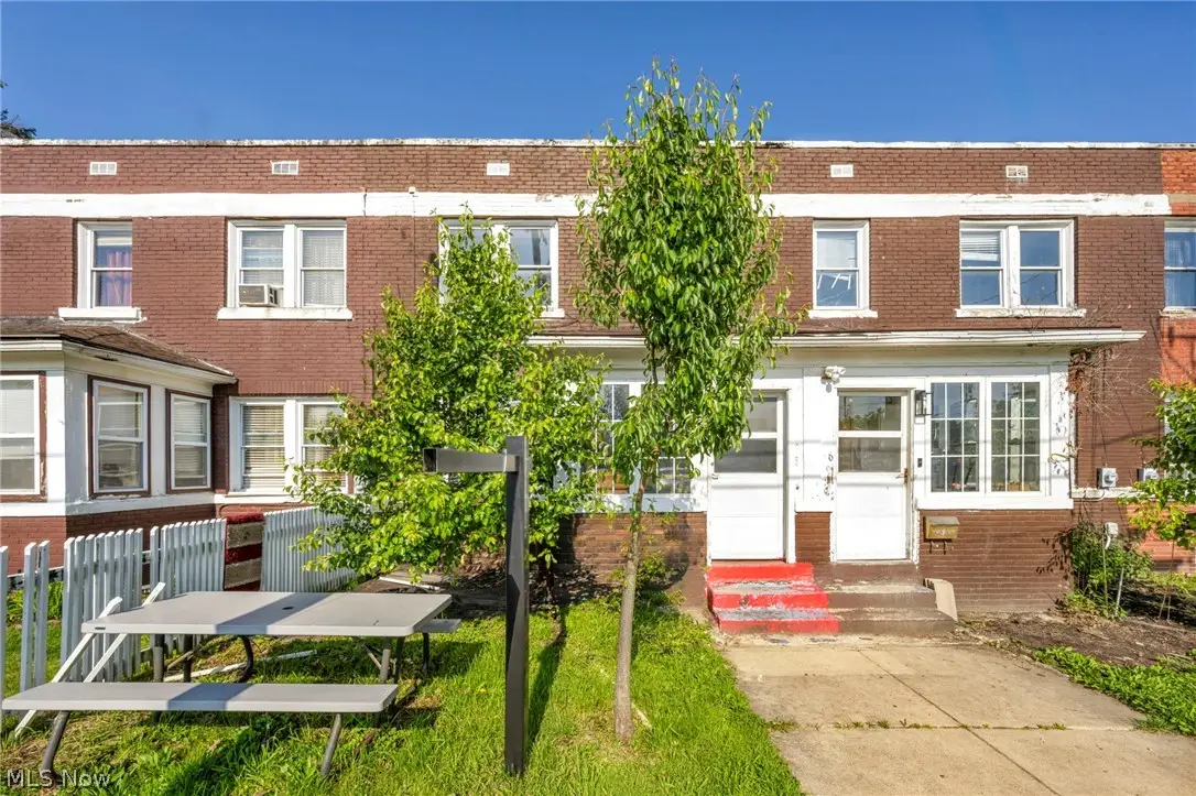 8 Anaconda Road, Akron, OH 44310 - #1