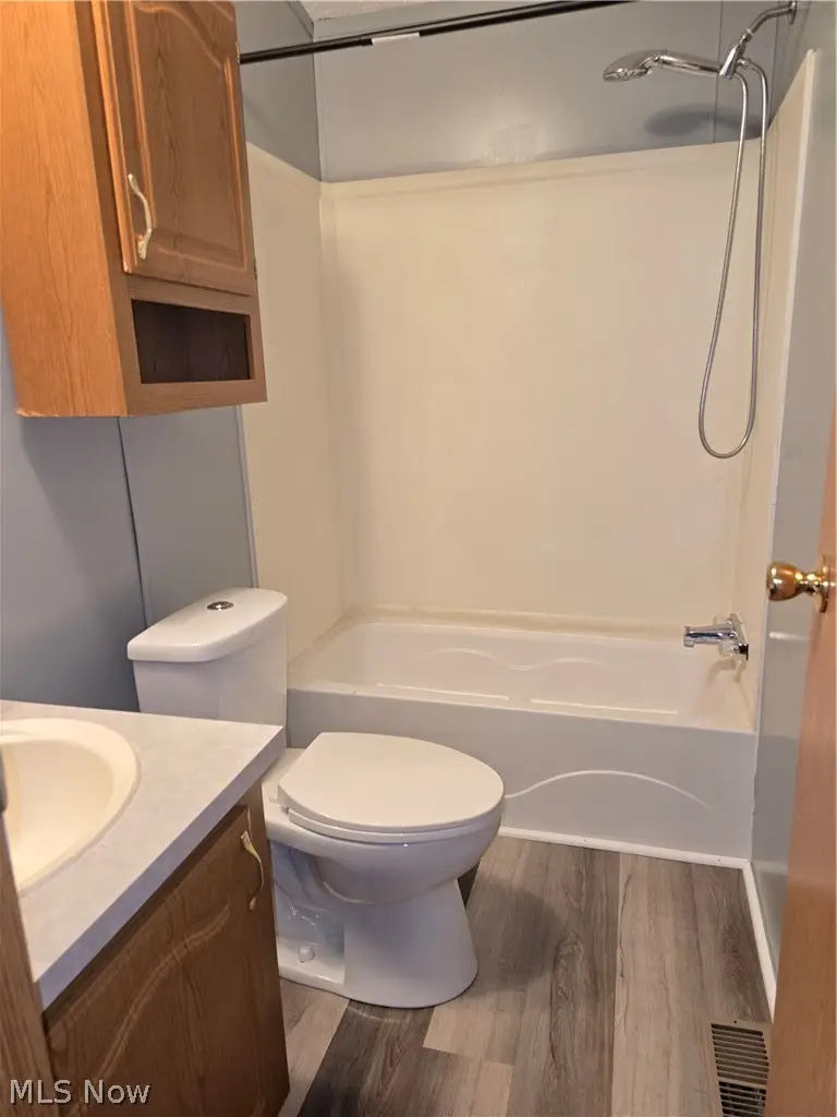 62 Redwood Drive, Beloit, OH 44609 - #2