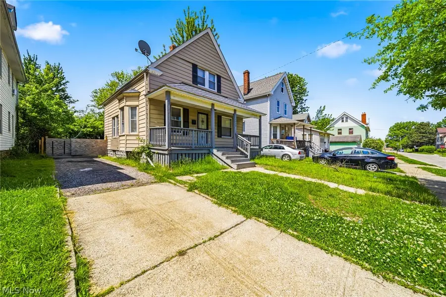 1722 Burgess Road, Cleveland, OH 44112 - #3