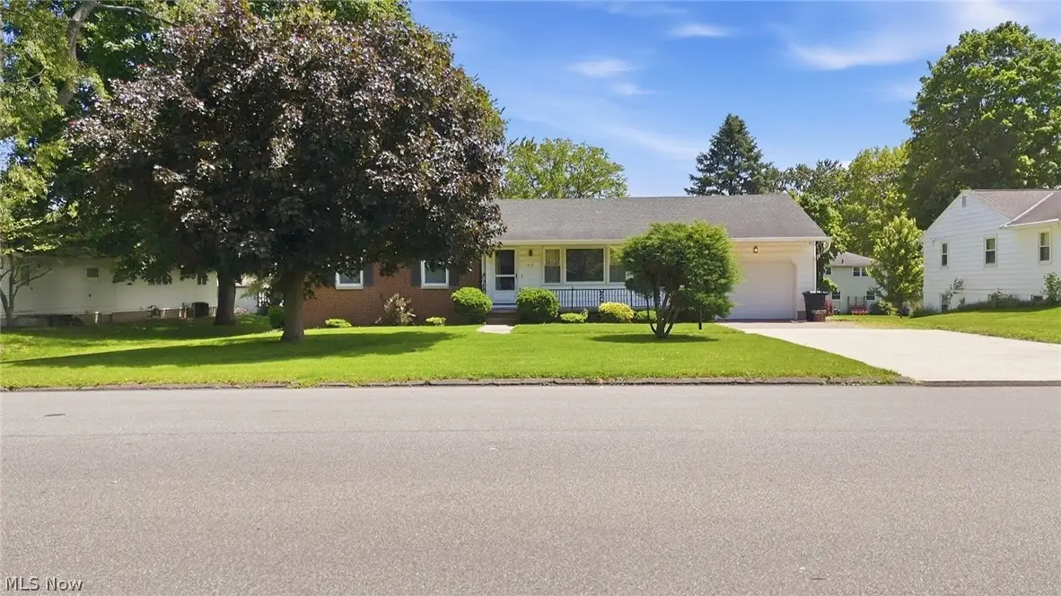 513 Steele Avenue, Ashland, OH 44805 - #1