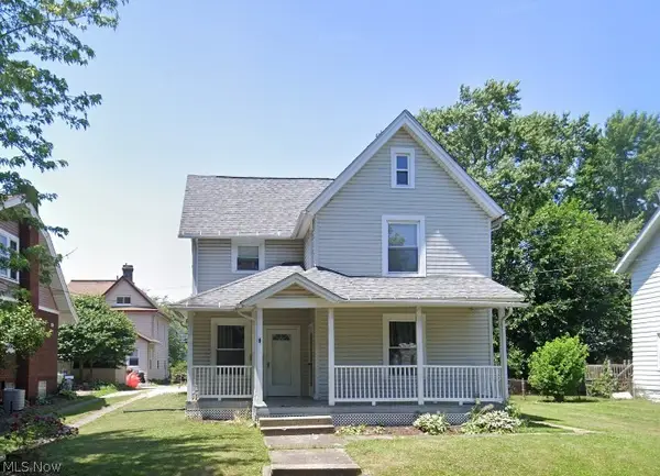 211 Parkview Ne Street, Massillon, OH 44646