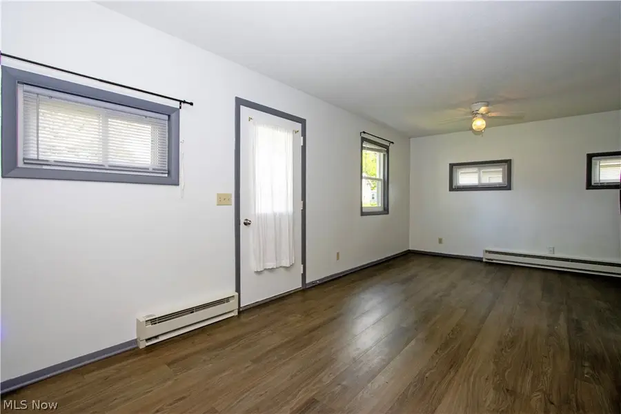 912 Jefferson Street, Orrville, OH 44667 - #2