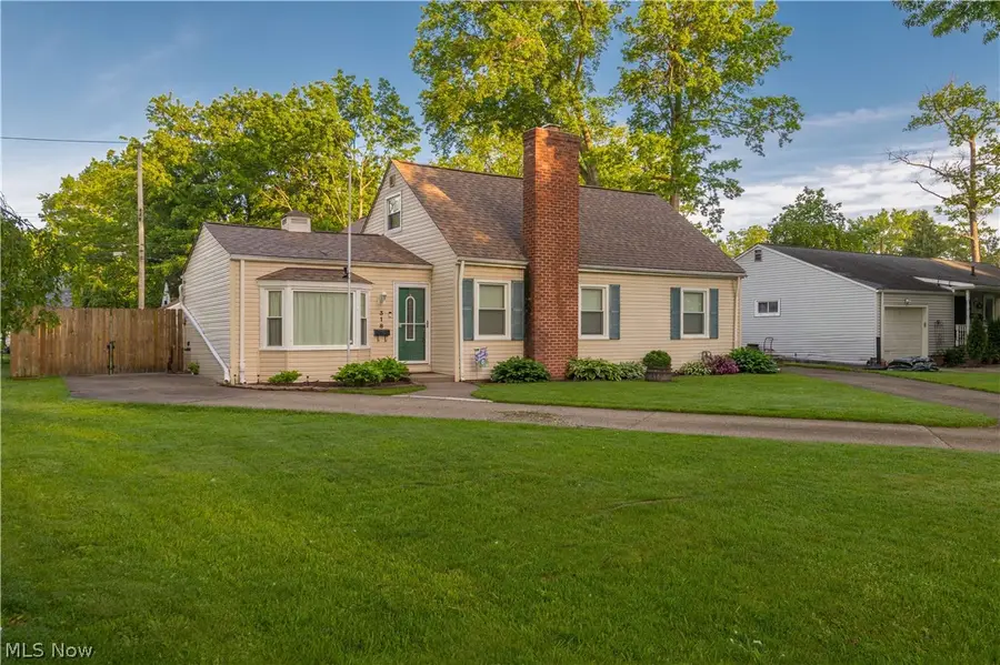 318 Bellaire Road, Avon Lake, OH 44012 - #2