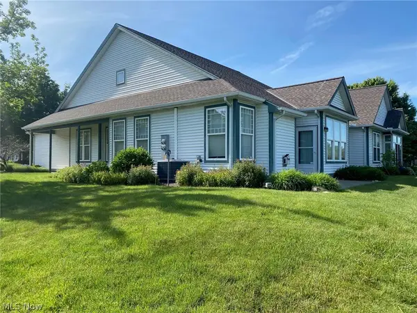 2231 Langford Lane, Avon, OH 44011