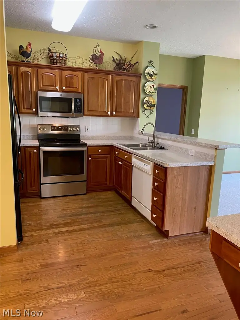 2231 Langford Lane, Avon, OH 44011 - #3