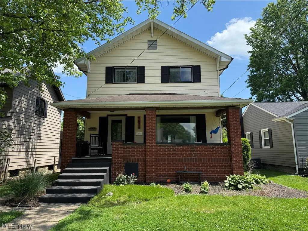 1033 Eastport Avenue, Uhrichsville, OH 44683 - #1