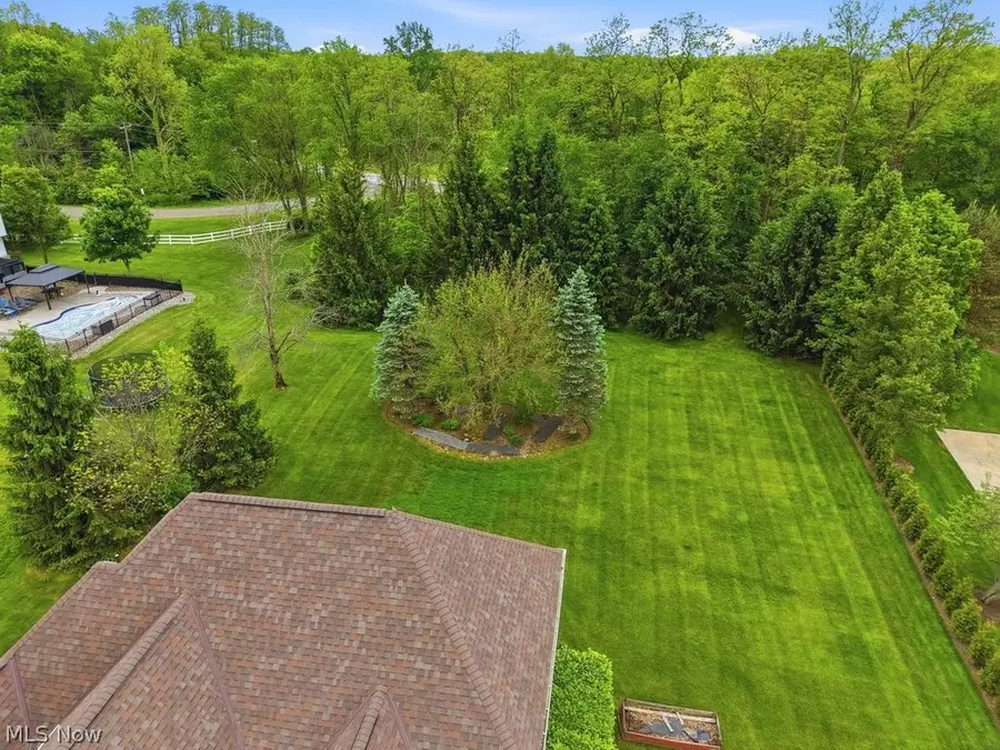 8428 Evergreen Drive, Northfield, OH 44067 - #3