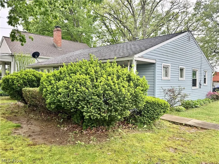 180 Winchester Avenue, Youngstown, OH 44509 - #2