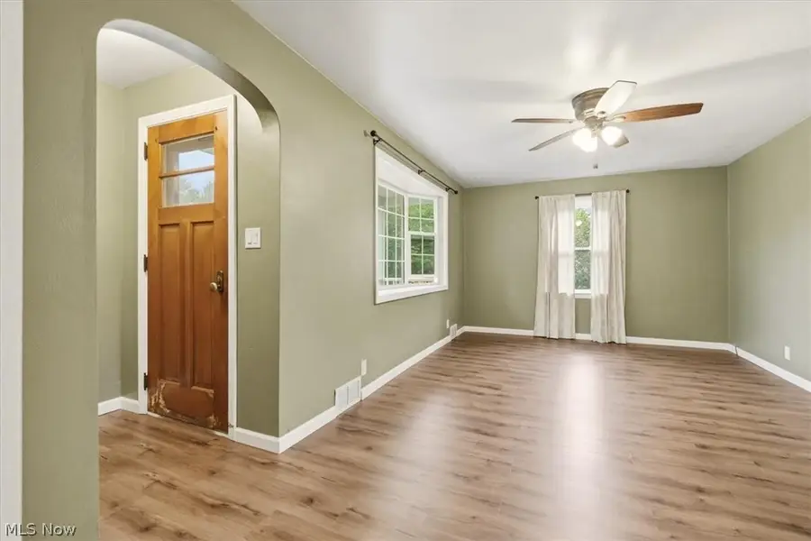 752 Ellis Avenue, Ashland, OH 44805 - #3