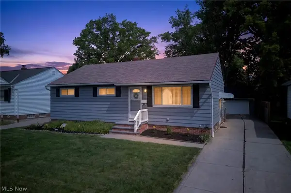 30121 Vineyard Road, Willowick, OH 44095