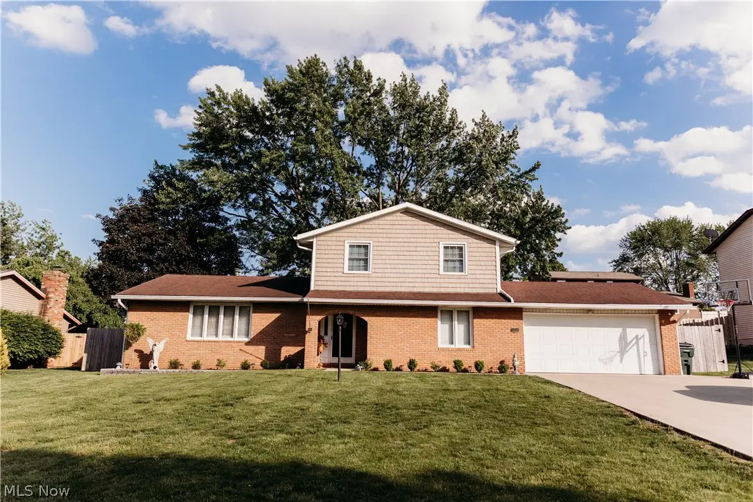 2122 Windham Ne Street, Canton, OH 44721 - #1