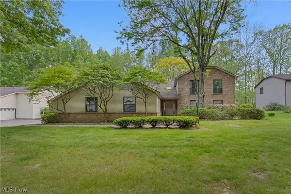 1341 Fox Run Drive, Youngstown, OH 44512