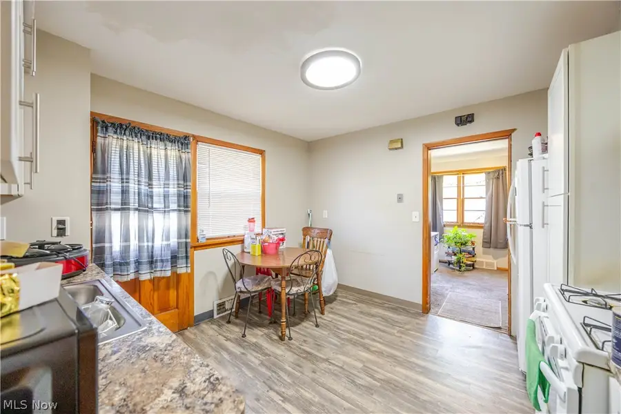 3825 Mayfield Road, Cleveland Heights, OH 44121 - #3
