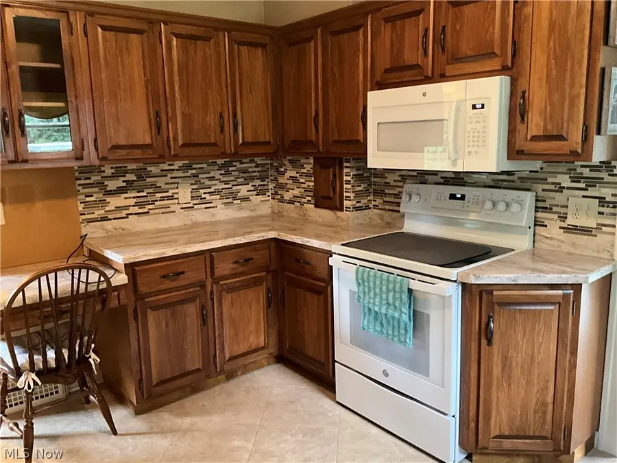 134 Park Avenue, New London, OH 44851 - #3