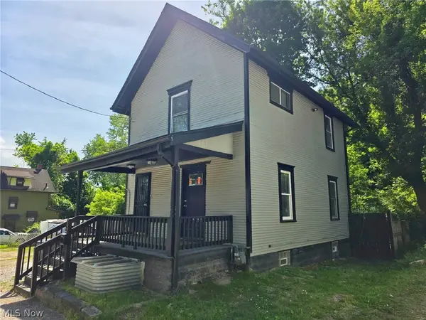 392 Bailey Court, Akron, OH 44304