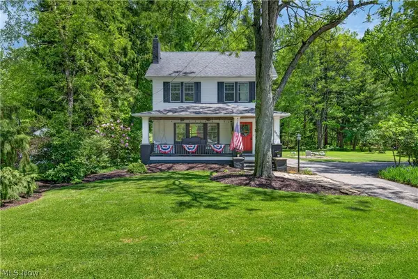 8465 Usher Road, Olmsted Falls, OH 44138