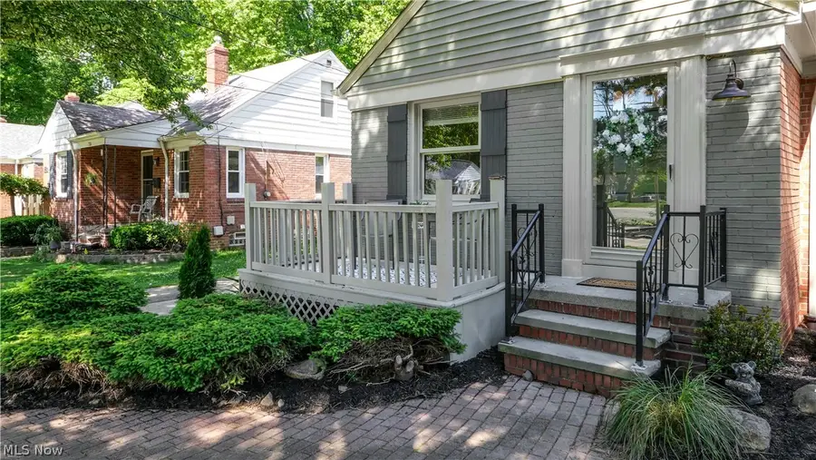 2771 W 230th Street, North Olmsted, OH 44070 - #3