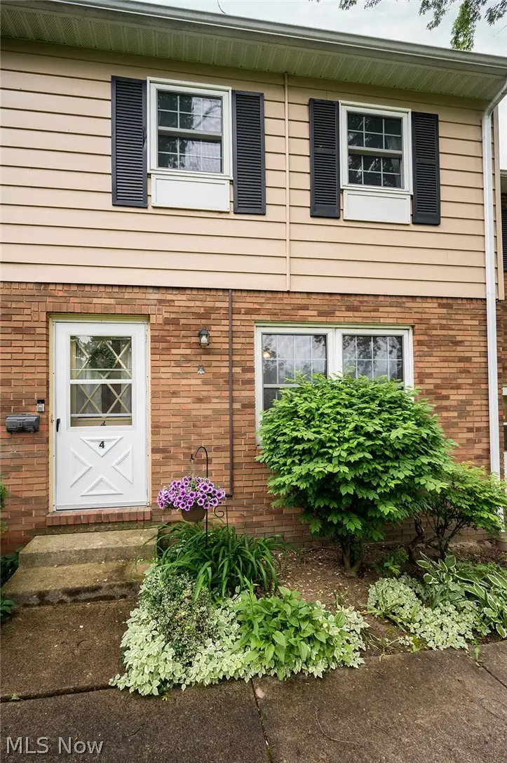 8276 Deepwood Boulevard, Mentor, OH 44060 - #1