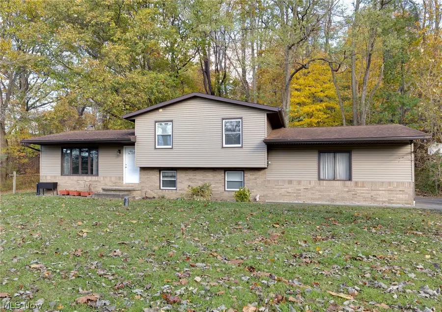 9416 Kieffer Road, Mantua, OH 44255 - #2