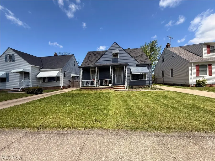 13701 Maple Leaf Drive, Garfield Heights, OH 44125 - #3