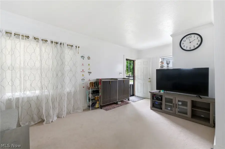 3497 W 129th Street, Cleveland, OH 44111 - #3
