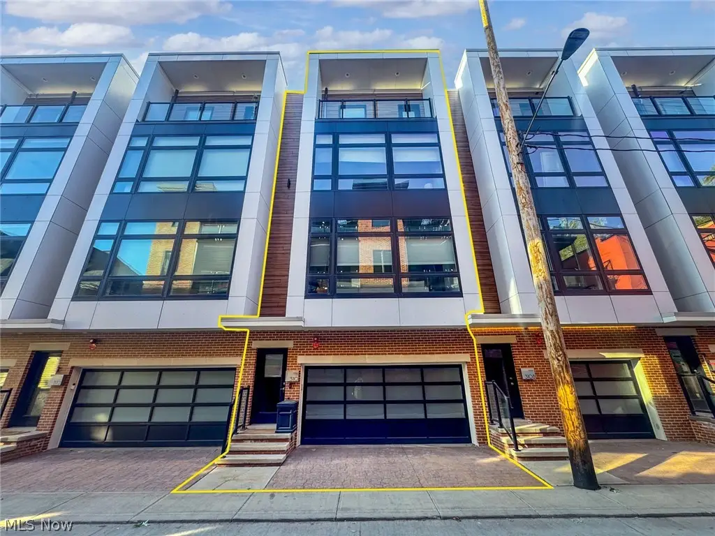 3110 Vine Court, Cleveland, OH 44113 - #1