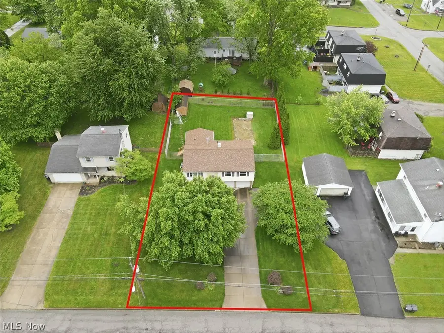 3955 Dunbar Street, Austintown, OH 44515 - #2