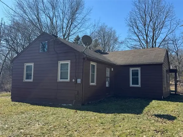 2160 Ingersoll Drive, Akron, OH 44320