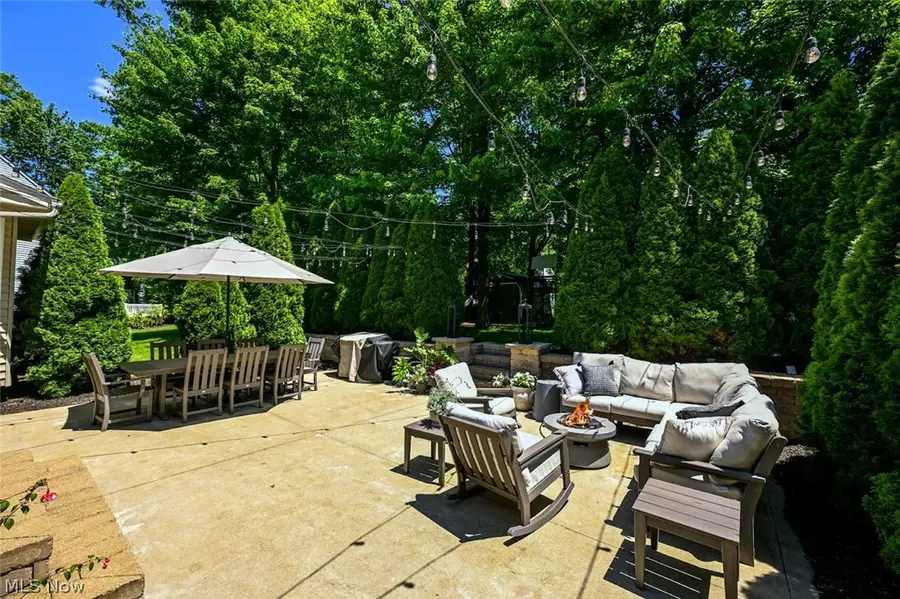 4271 Willow Wood Way, Uniontown, OH 44685 - #2