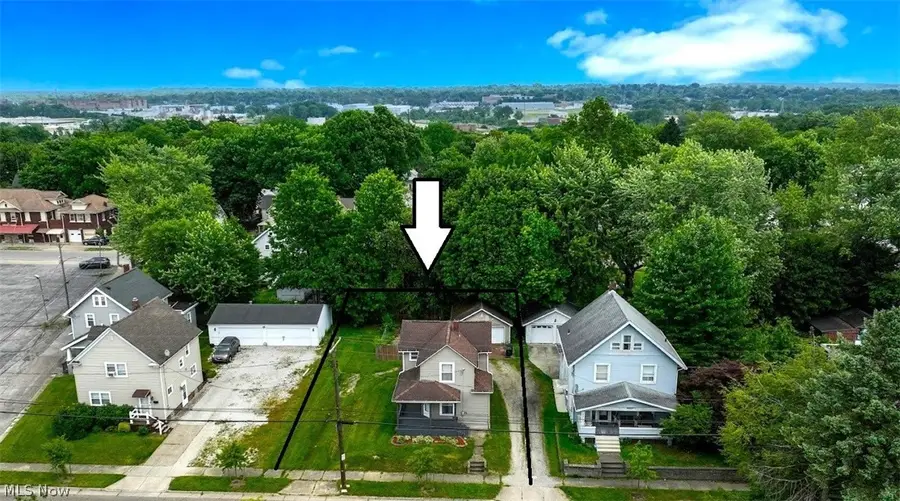 2221 9th Sw Street, Akron, OH 44314 - #3