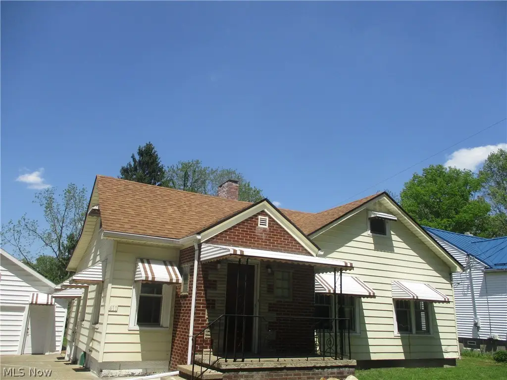 411 Eastlawn Street, Geneva, OH 44041 - #1