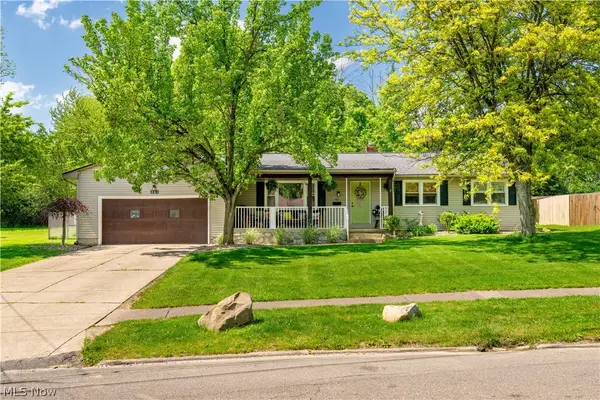 461 Oakridge Drive, Youngstown, OH 44512