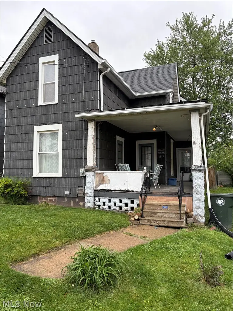 1315 18th Sw Street, Canton, OH 44706 - #1