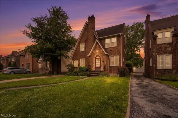 3632 Harvey Road, Cleveland Heights, OH 44118