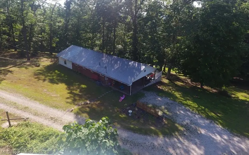 5007 Raven Se Road, Carrollton, OH 44615 - #2