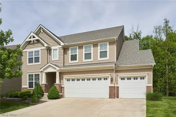3394 Stillwood Boulevard, Stow, OH 44224