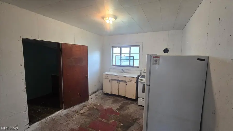 4729 Prospect E Street, Mantua, OH 44255 - #3