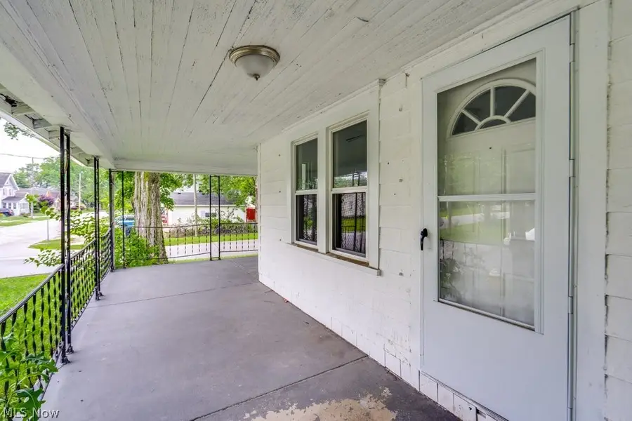 1225 Nestor Avenue, Akron, OH 44314 - #2
