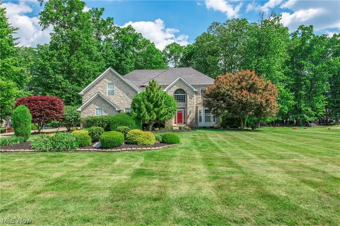 6424 Oak Point Estates, Lorain, OH 44053 - #1