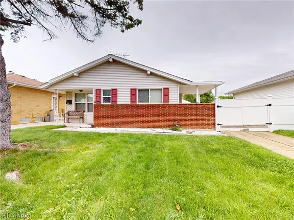 4323 Valleyside Road, Cleveland, OH 44135