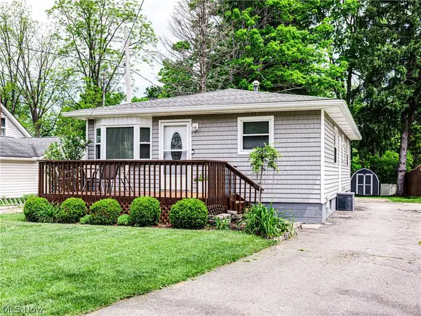 1259 Meadowbrook Boulevard, Stow, OH 44224