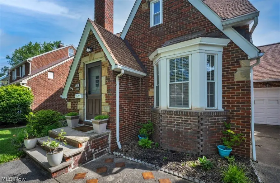 145 E 211th Street, Euclid, OH 44123 - #3