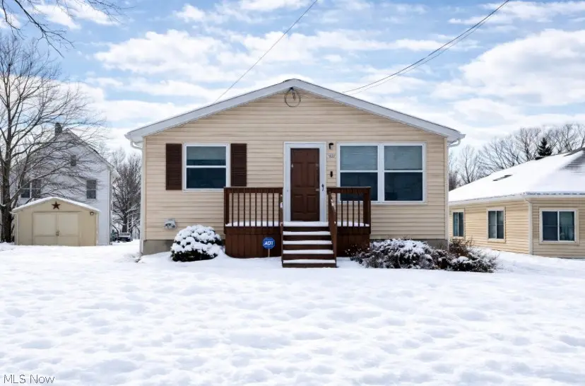 1032 Silvercrest Avenue, Akron, OH 44314 - #1