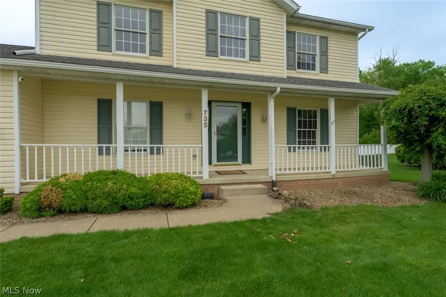 735 28th Nw Street, Massillon, OH 44647 - #3